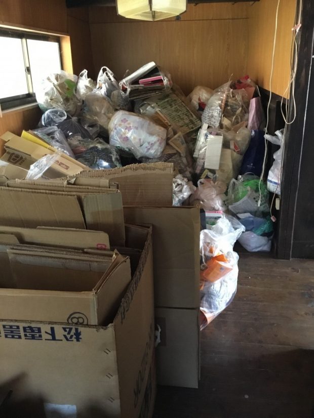 【恵庭市】トラック3台分の大量の不用品回収☆料金やサービス内容で当社をお選びくださいました!