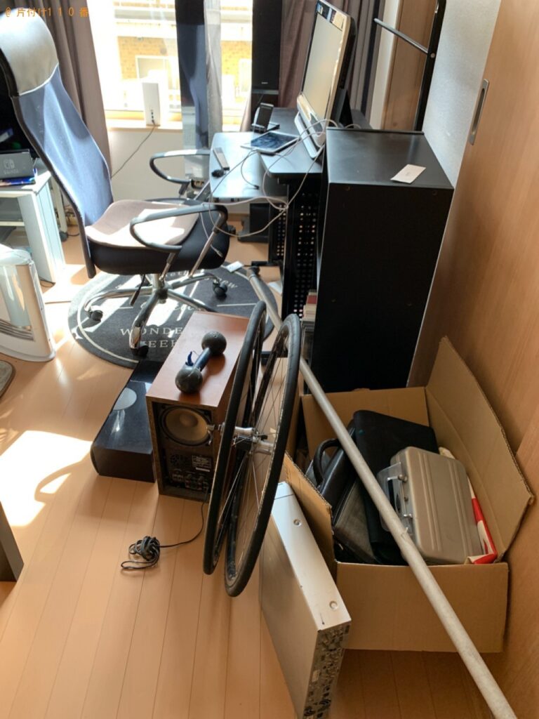 【北上市柳原町】パソコン、カラーボックス、PCデスク等の回収