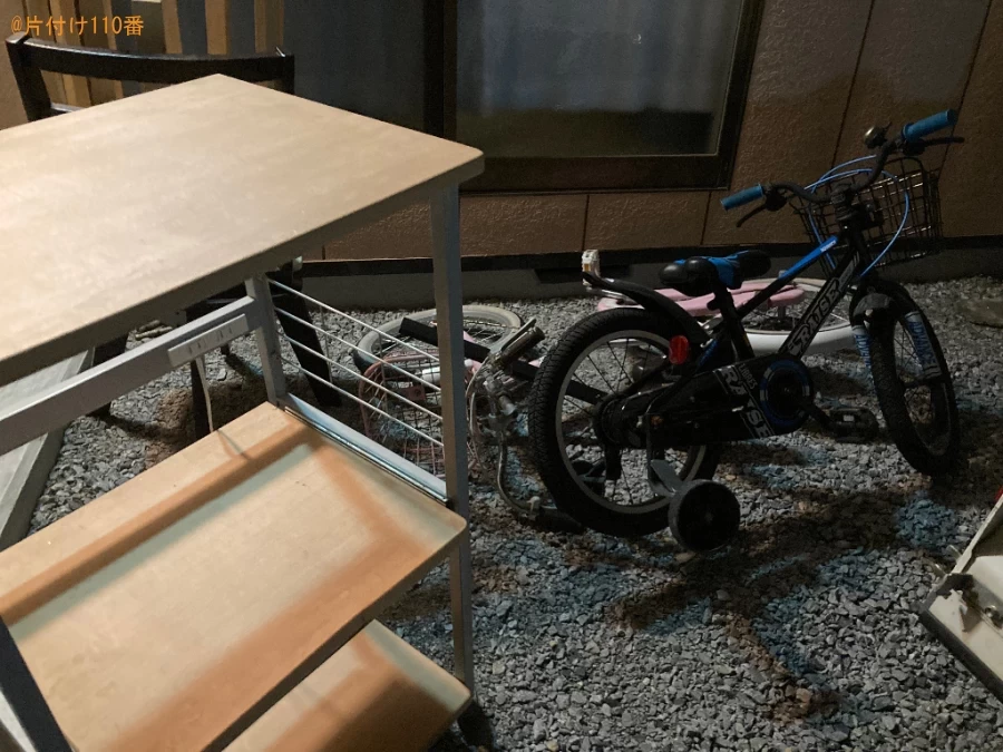【一関市東山町】三人掛けソファー、自転車、衣装ケース等の回収